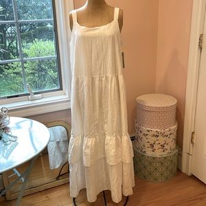 NWT Lizard Thicket White Sleeveless Long Dress